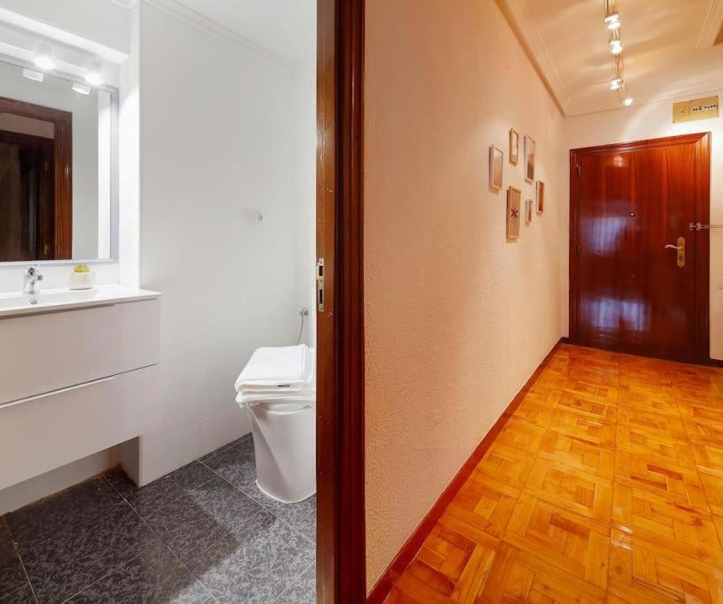 Apartamento Maura 2 Dormitorios Oviedo Kültér fotó