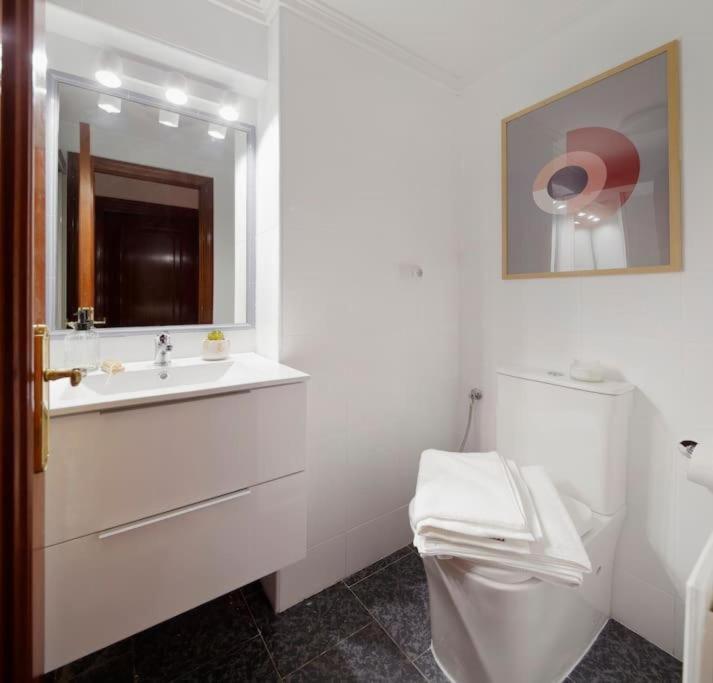 Apartamento Maura 2 Dormitorios Oviedo Kültér fotó